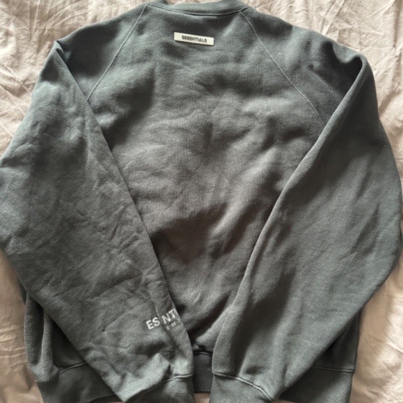 ESSENTIALS fear of god men’s sweater black - Picture 2 of 3
